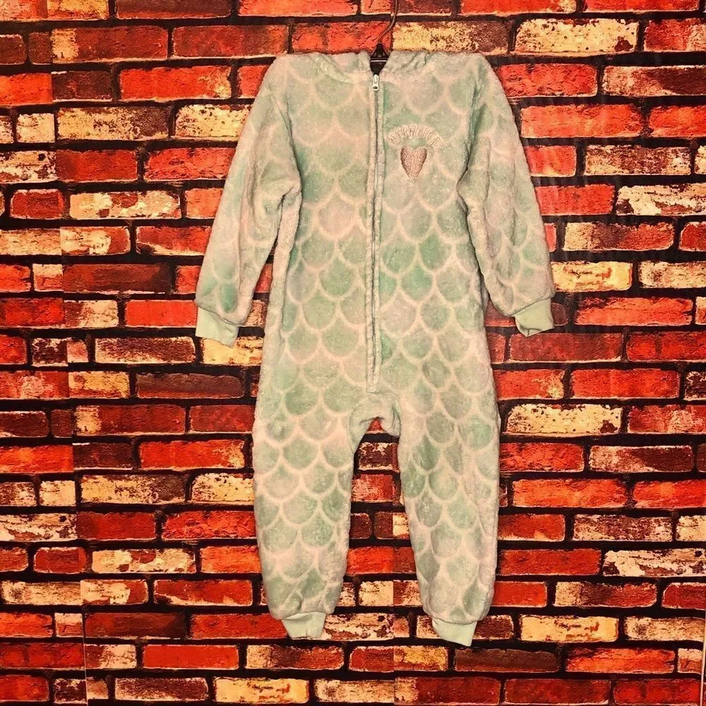 5 for $25🔥XS The Children's Place Onesie‎